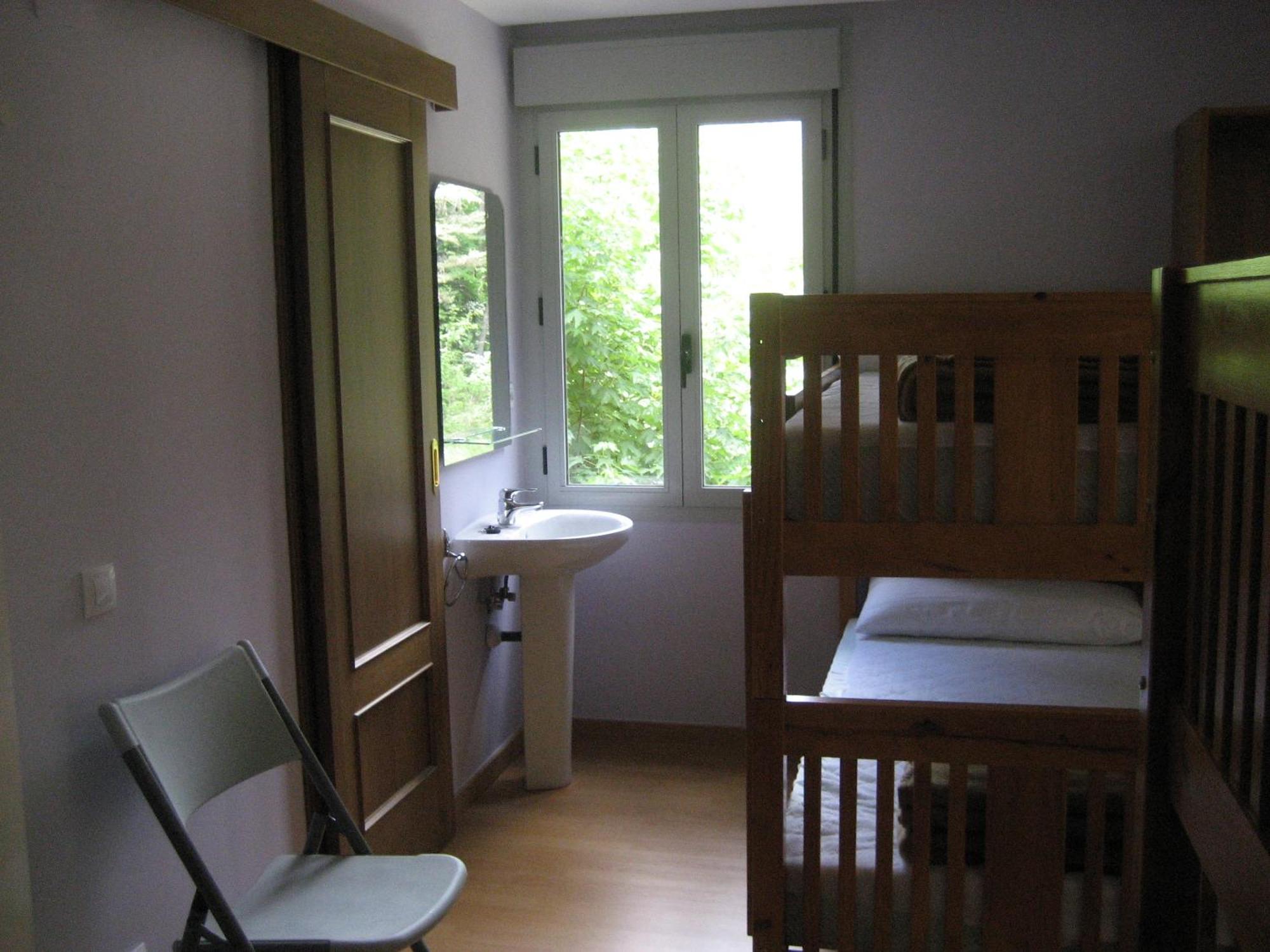 Hostel Turistico Rio Aragon *