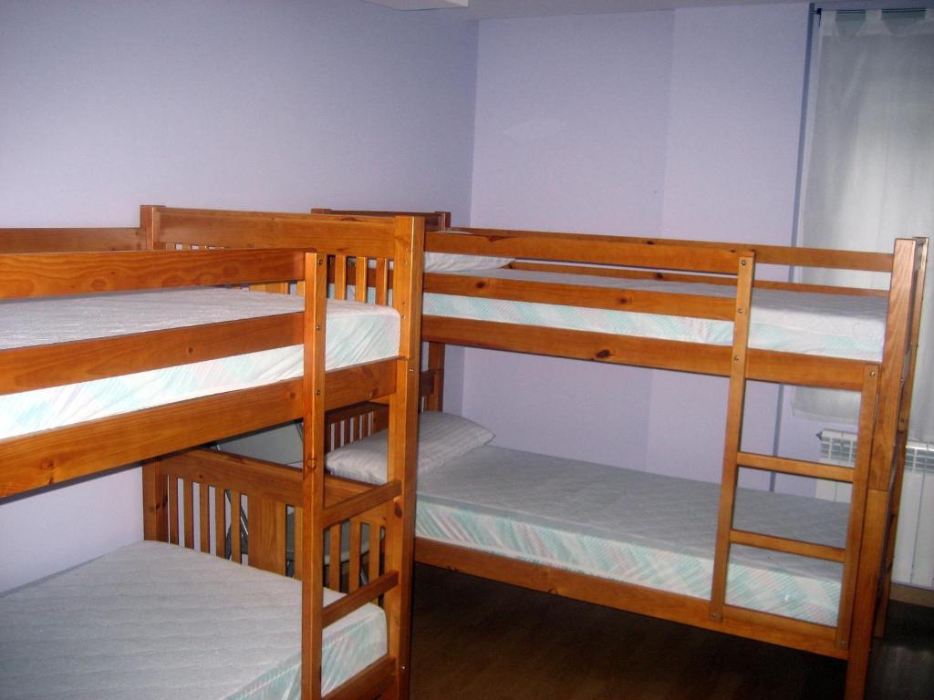 Hostel Turistico Rio Aragon Canfranc